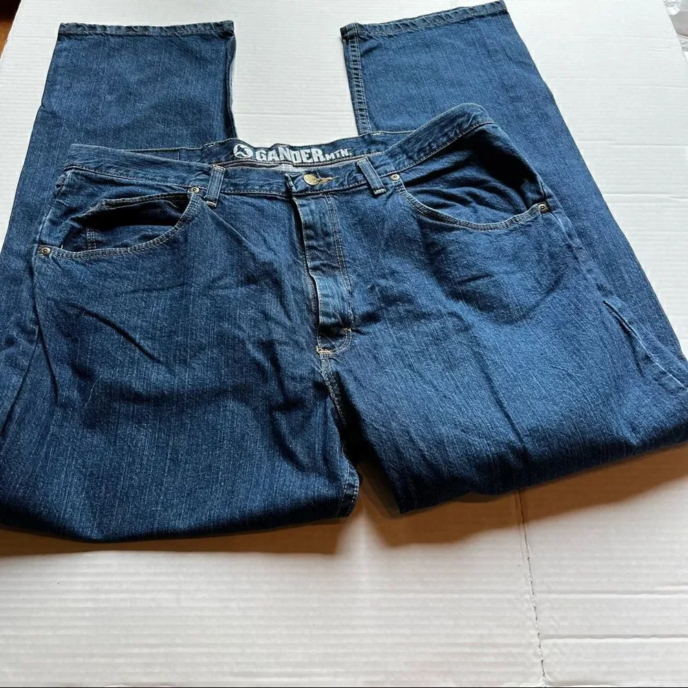 Gander Jeans Blue Men's 38x30 100% cotton 5 pocket excellent condition